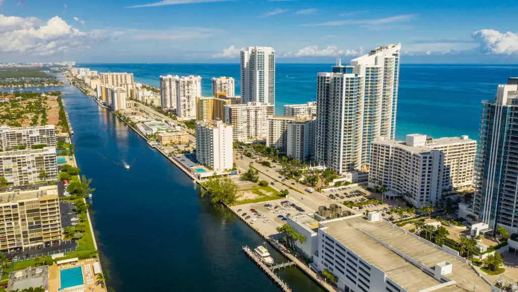 airbnb cleaning company hollywood fl
